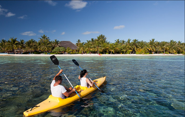 Stress‑Free Maldives Family Trip _ Kayak.png